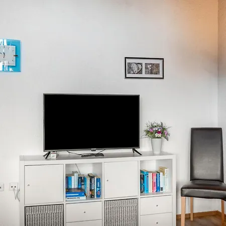 Gabi Hermann * Bodman-Ludwigshafen